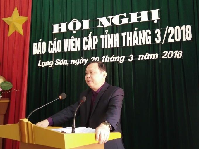 Đồng chí Nông Văn Thảm -  Trưởng ban Tuyên giáo Tỉnh ủy Lạng Sơn phát biểu